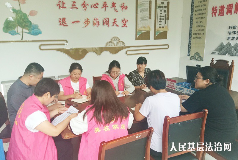 沂源大张庄镇：巾帼巧解千千结 注入和谐“她”力量
